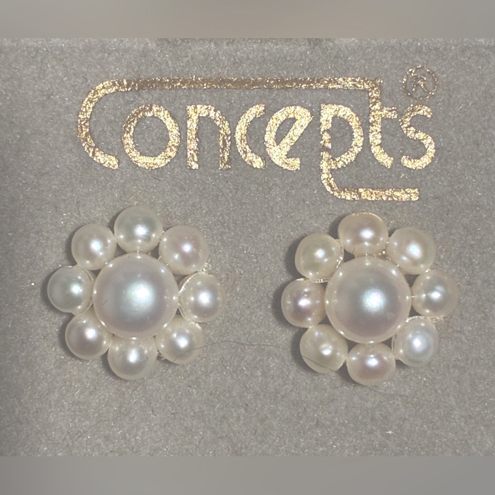 14Kt Gold Gen. FW Cultured Pearl Flowers Concepts Nickel Allergy Free